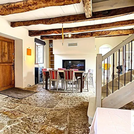 Holiday home Mas De La Canne Jaune Saint-Jean-de-Laur